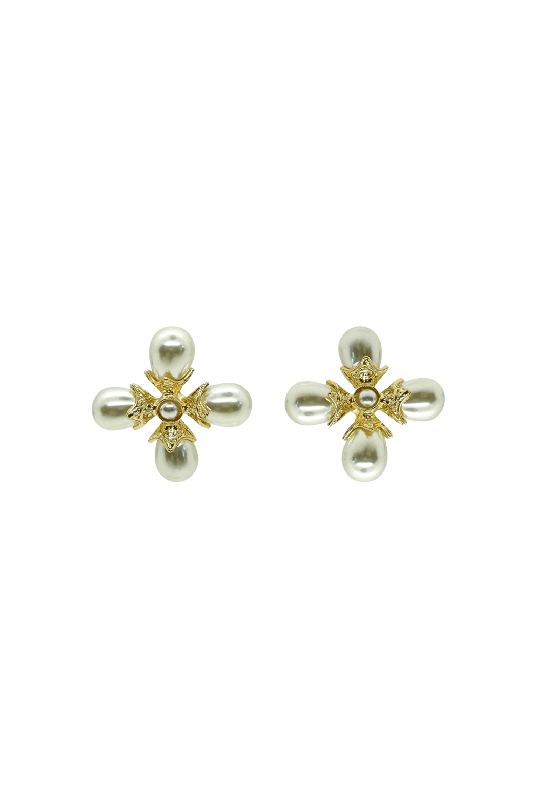 Quatrefoil Earrings - Pearl